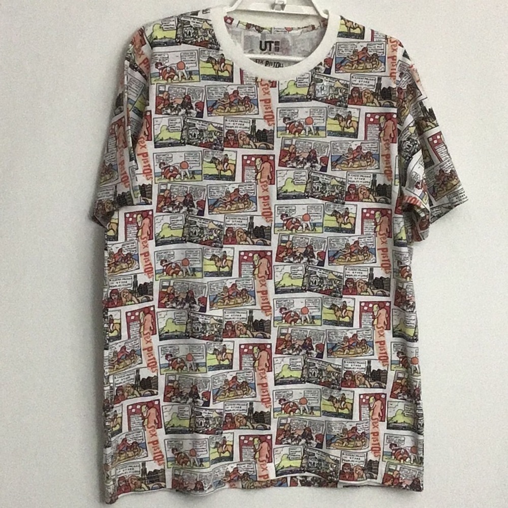 NWT Sex Pistols 2016 Uniqlo Comic Tee Shirt Size Medium White with Multi HTF - Picture 2 of 8